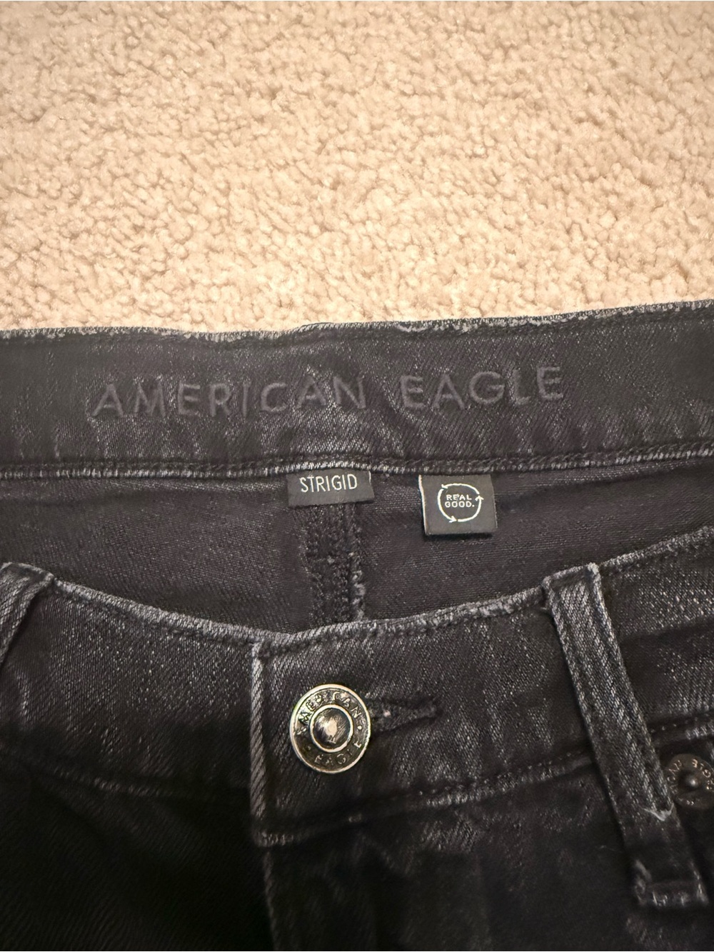 American Eagle Outfitters Black Distressed Cutoff Jean Shorts - Picture 3 of 4